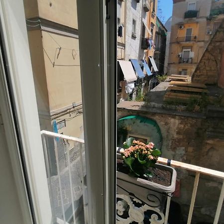 Il Vicoletto Sul Castello Appartement Napels Buitenkant foto
