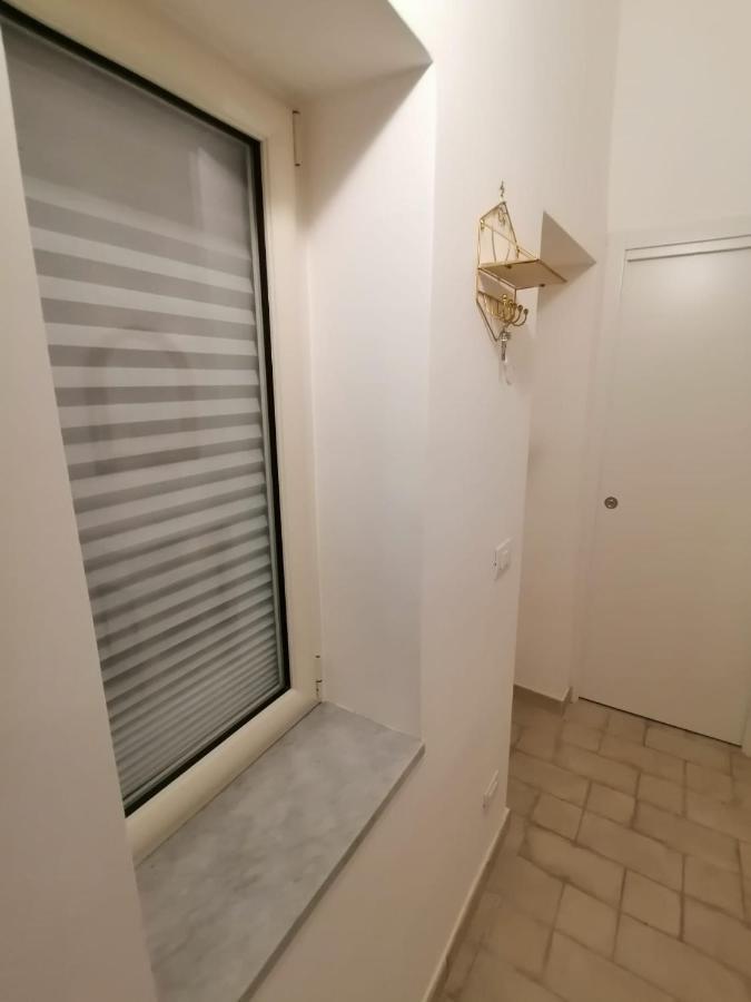 Il Vicoletto Sul Castello Appartement Napels Buitenkant foto