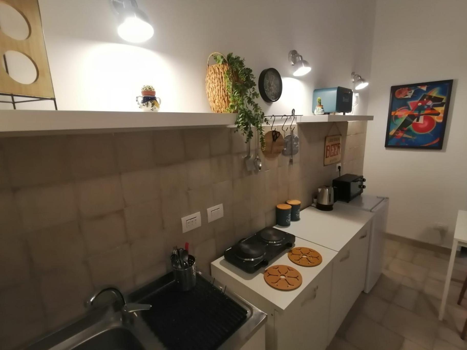 Il Vicoletto Sul Castello Appartement Napels Buitenkant foto
