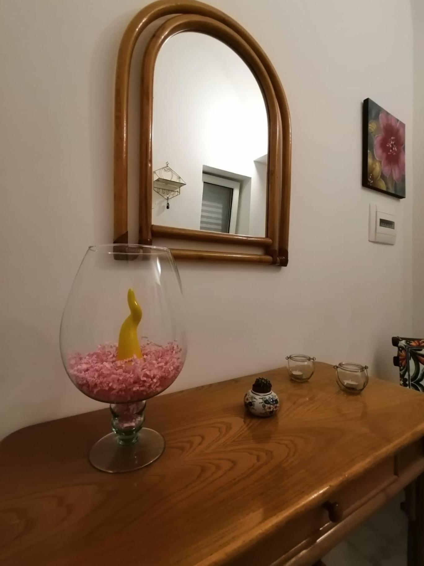 Il Vicoletto Sul Castello Appartement Napels Buitenkant foto