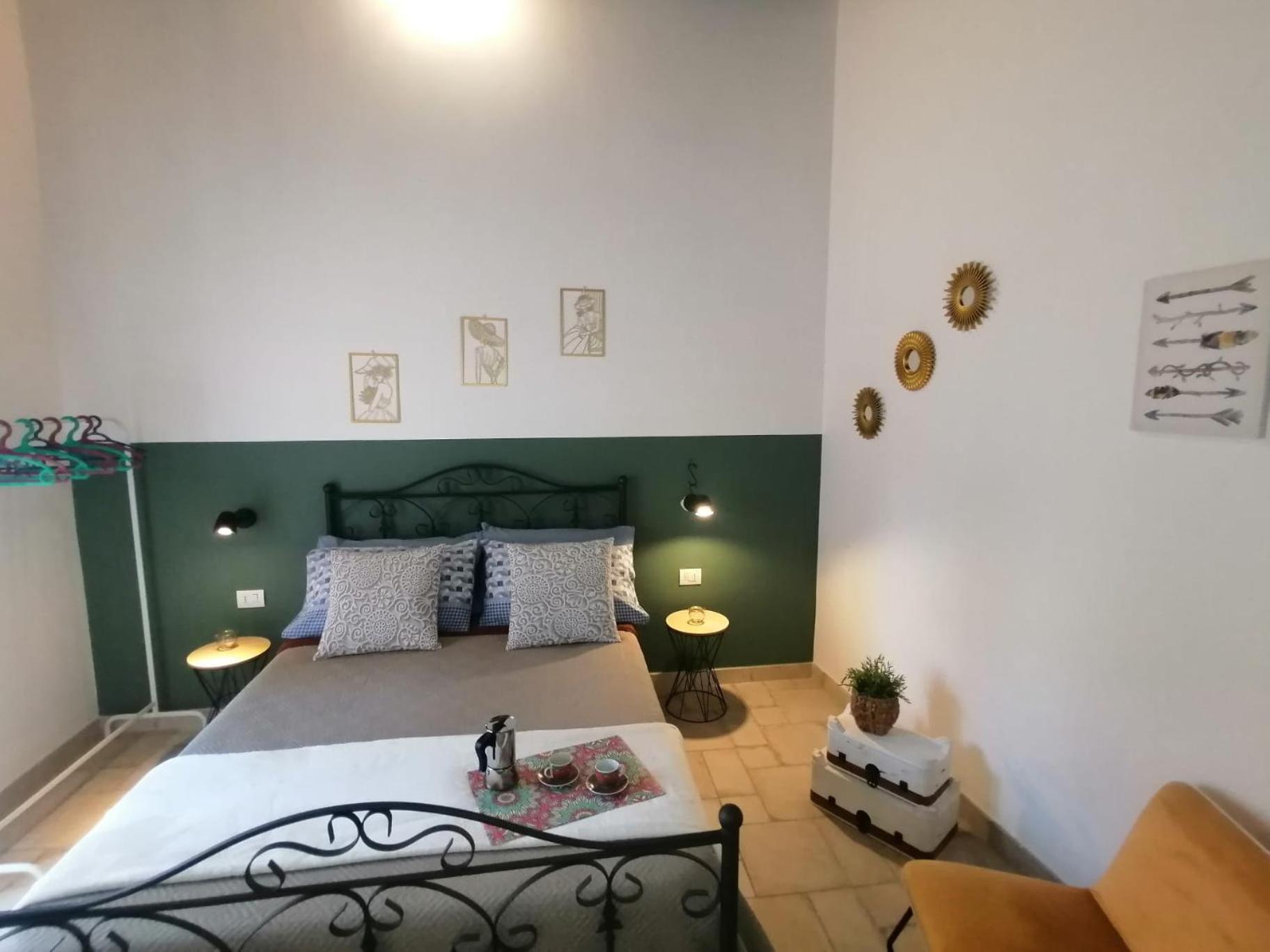 Il Vicoletto Sul Castello Appartement Napels Buitenkant foto