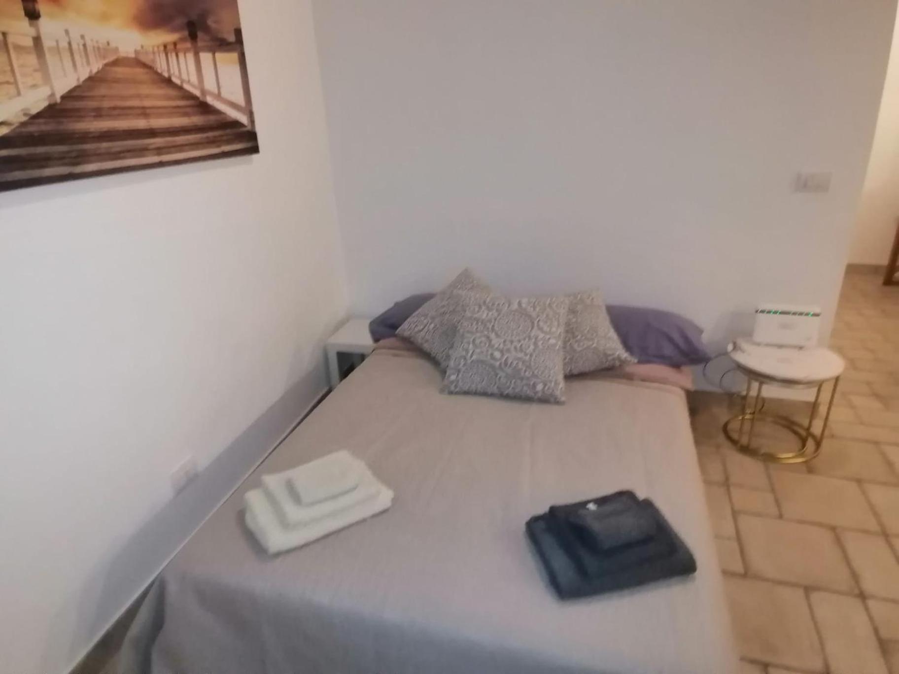 Il Vicoletto Sul Castello Appartement Napels Buitenkant foto